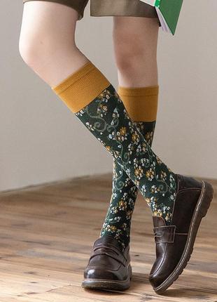 Зеленые гольфы винтажные цветы 3708 длинные носки с горчичным цветочки вьющиеся мелкие переплеты