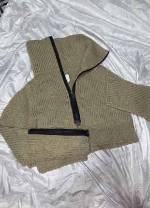 Свитер женский