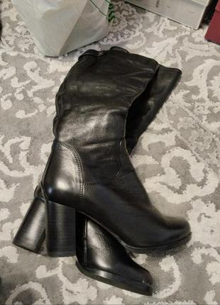 Сапожкі високі