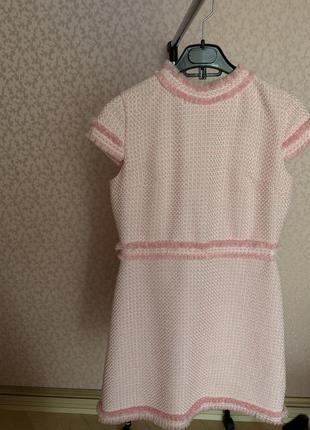 Рожева сукня
