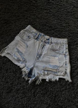 Джинсовые шорты XL / 50