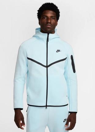 Nike tech fleece