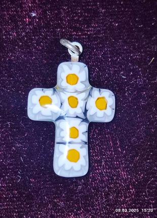 Крестик из муранского стекла