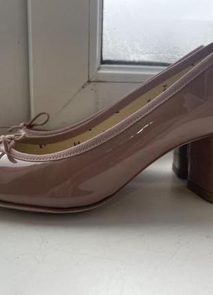Кожаные туфли