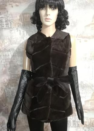 Норковая жилетка безрукавка