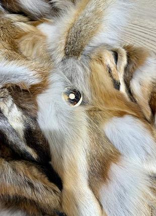 Хутряна безрукавка з хутра лисички в хорошому стані