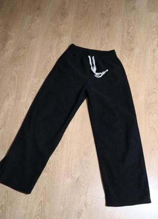 Продам гарні вельветові чорні штани на зв'язках