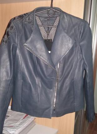 Кожаная куртка,косуха, massimo dutti оригинал,р-р  с
