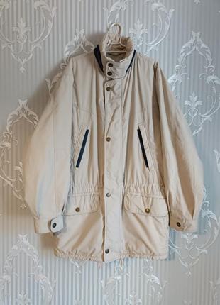 Куртка з кишенями великого розміру