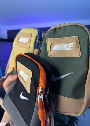 Месенджери nike