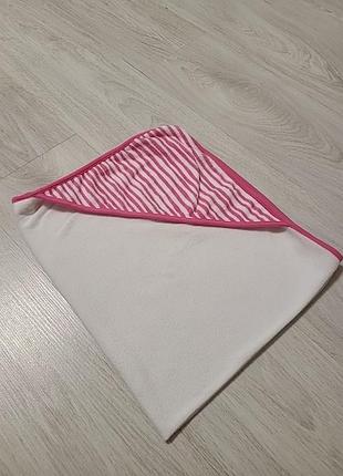 Детский уголок после купания. 80 х 80 см.