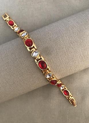 Яркий браслет с люцитовыми вставками