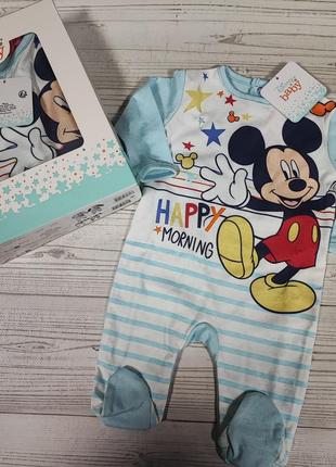 Человечек в подарочной упаковке disney baby