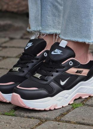 Женские кроссовки nike