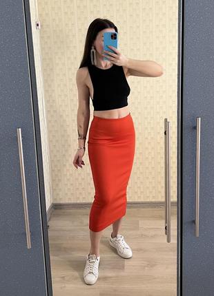 Стильная юбка-карандаш, красная юбка h&m, юбка миди по фигуре, бандаж на юбка