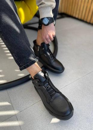 Черевики чоловічі шкіряні чорні на хутрі