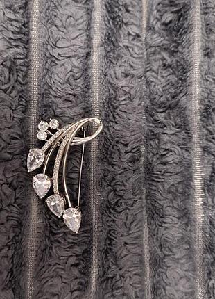 Брошка , біжутерія