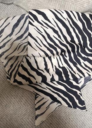 Шарфjim thompson