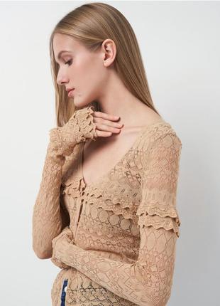 Блузка з мережива бежева zara