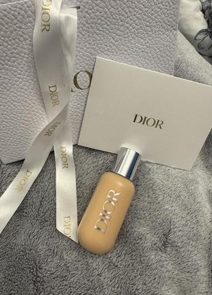 Тональный крем dior