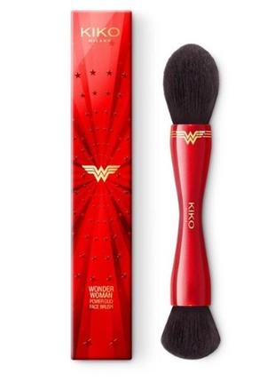 Кисточка для макияжа kiko milano wonder woman power duo face brush