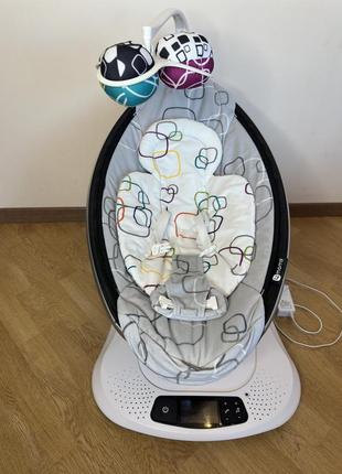 Заколисуючий центр гойдалка 4moms mamaroo 4.0 крісло-гойдалка