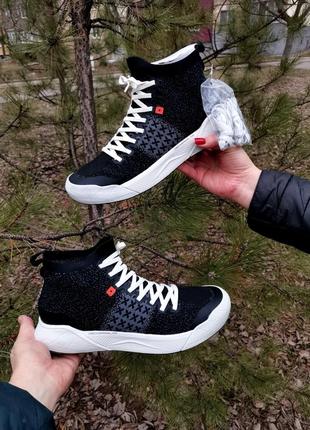 Кроссовки, сникерсы deckers 42, 43, 44, 45, 46, подходят на полную ногу