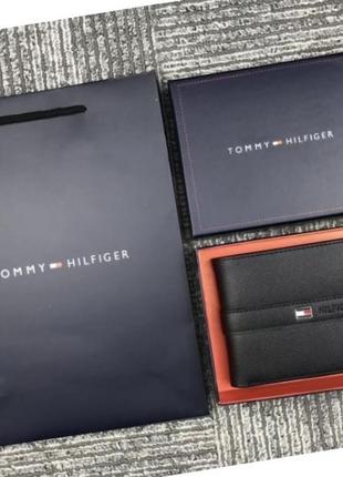 Новый кошелек от tommy hilfiger