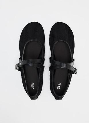 Мереживні балетки з ремінцями zara