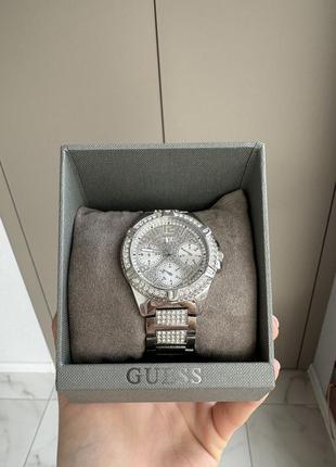 Годинник guess