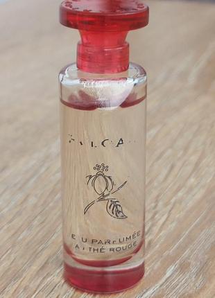 Bulgari "eau parfume au the rouge"