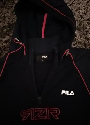 Толстовка,бобка fila
