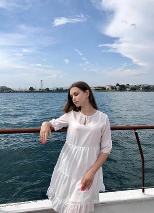 Платье белое