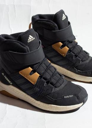 Трекінгові кросівки adidas terrex високі