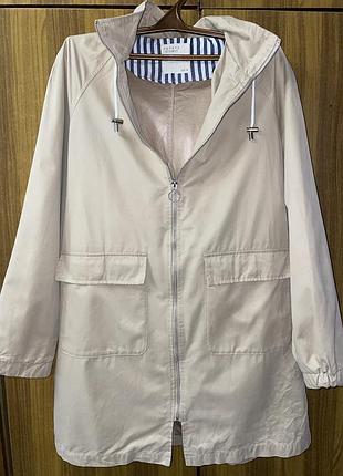 Куртка-парка бежевого кольору xl-xxl