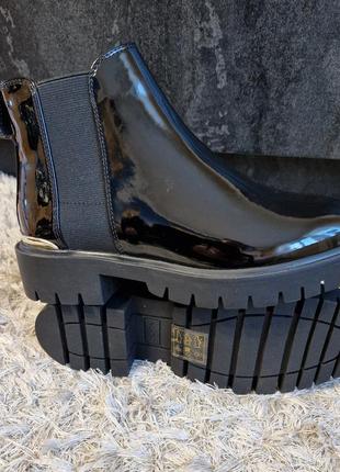 Резиновые ботиночки/челси aldo р.36;39.