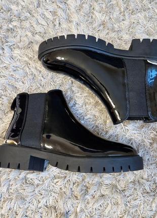 Резиновые ботиночки/челси aldo р.36;39.