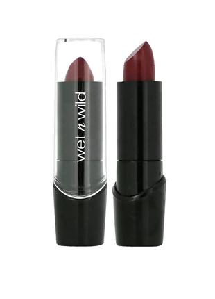 Помада для губ темно винна silk finish wet n wild