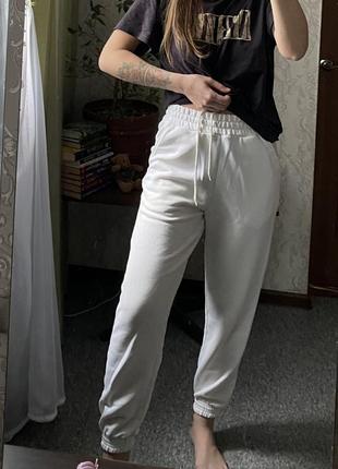 Штани джогери