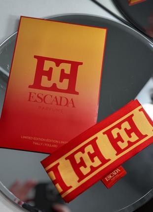 Escada bali paradise повязка на голову и шею красно-бежевого цвета с логотипом бренда