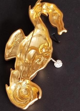 Schiaparelli брошка 3