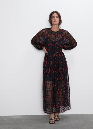 Платье миди фатин с вышивкой zara