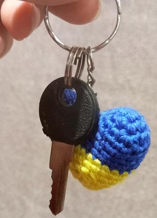 Украинский брелок сердечко для ключей