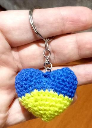 Украинский брелок сердечко для ключей