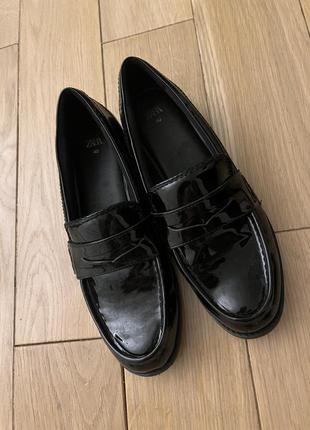 Лоферы zara лоферы туфли