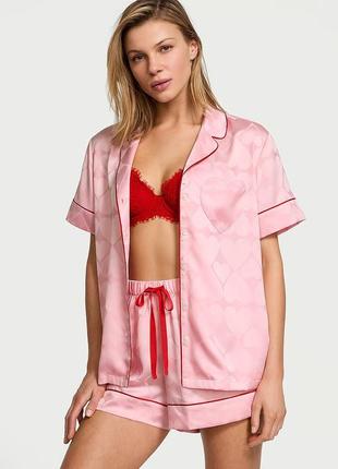 Пижама с шортиками victoria’s secret satin heart short pajama set