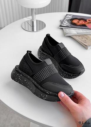 Кросівки чорні з стразами камінчиками