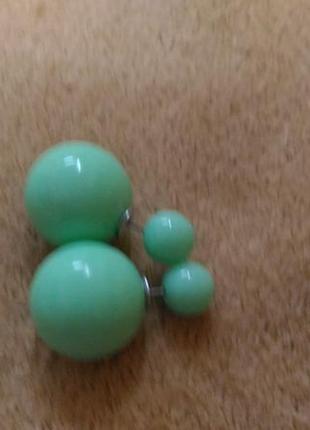 Шикарні сережки в стилі діор