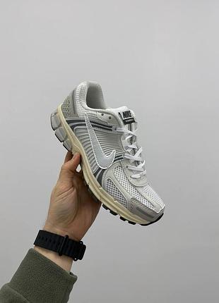 Кросы кросовки кроссовки кроси кросівки the nike zoom vomero 5 grey/white кроссовкі найк зум вомеро