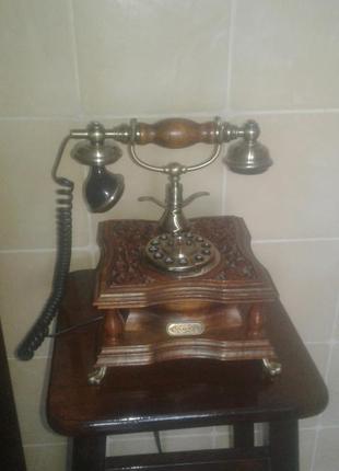 Продам телефон.